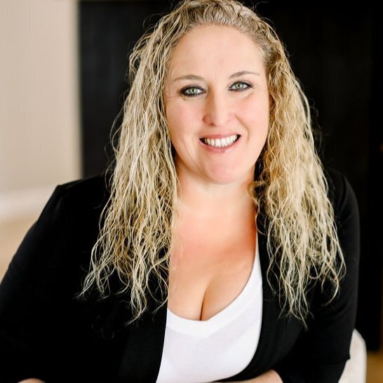 Your Favorite Realtor Shae Pearson